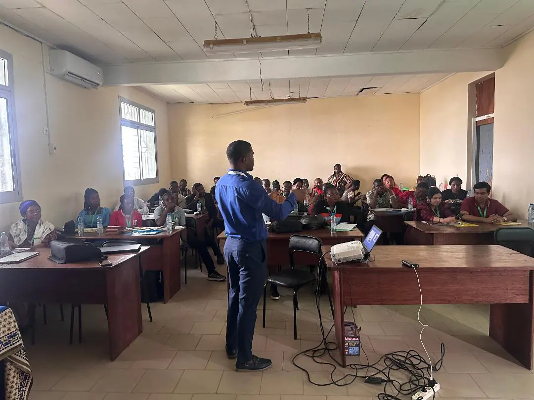 Presentation by facilitaor Mih Brandon from inqaba