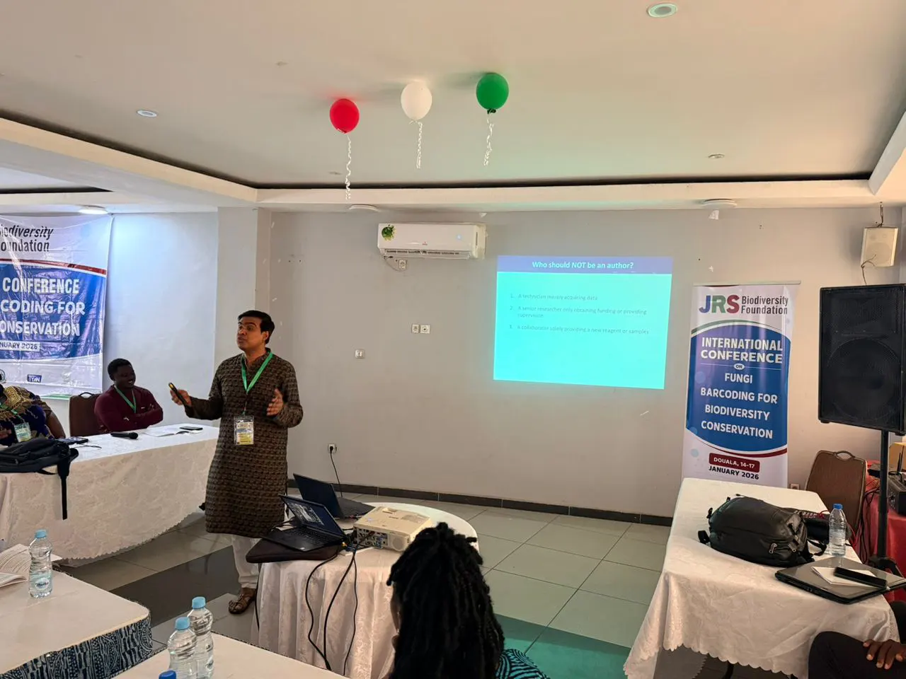 Presentation of a TYAN member